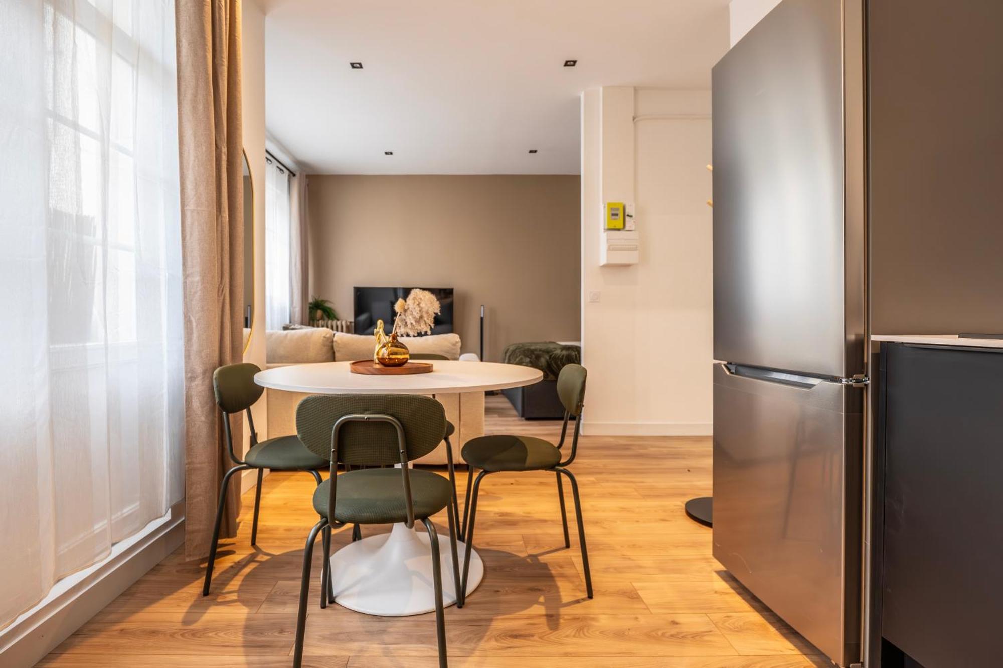 Renovated Studio Walking Distance To Paris Монруж Экстерьер фото