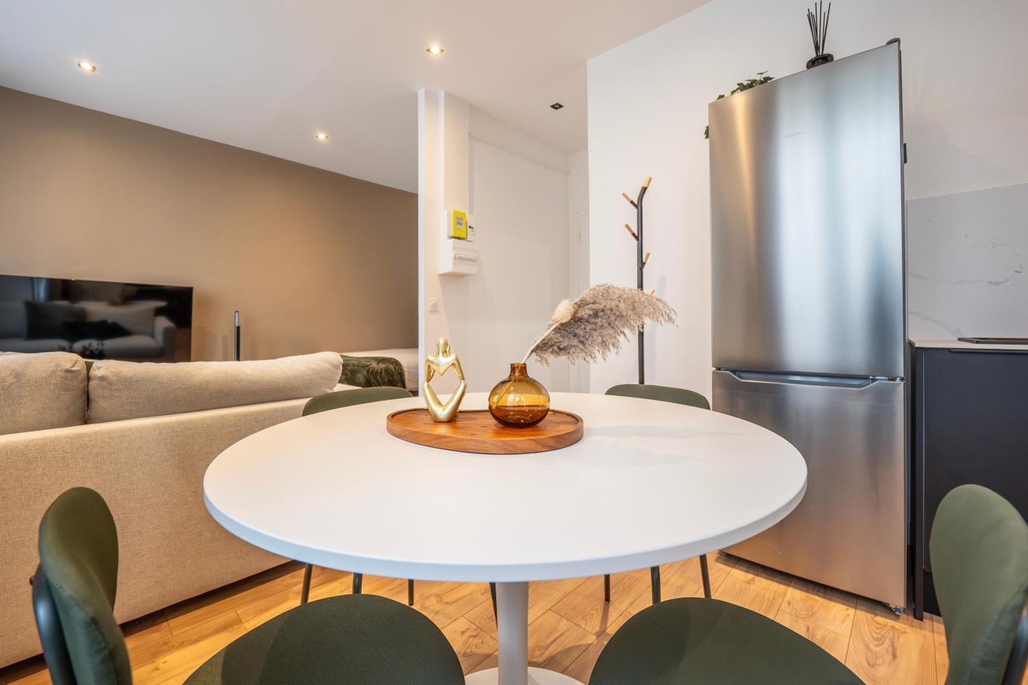 Renovated Studio Walking Distance To Paris Монруж Экстерьер фото